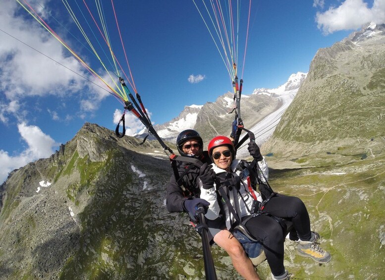 Picture 3 for Activity Aletsch Arena: Paragliding Tandem Flight Basic