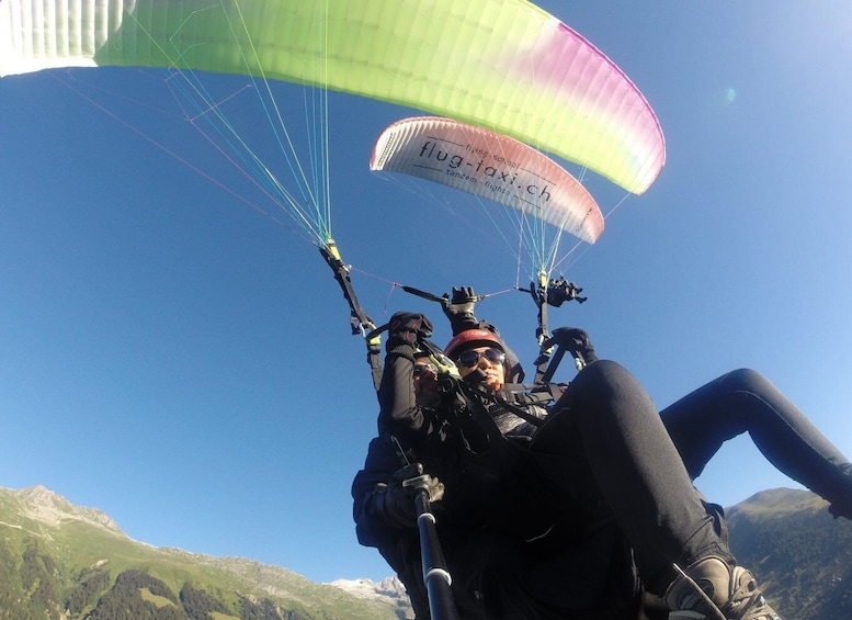 Picture 4 for Activity Aletsch Arena: Paragliding Tandem Flight Basic