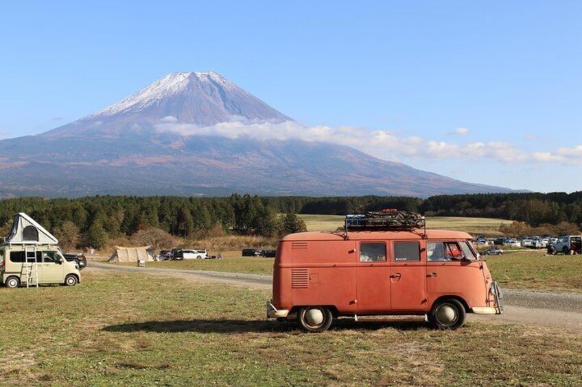 Mt.Fuji homemade BBQ,1000 yen bill view in Lake Motosu,Shiraito Falls 1-Day Trip