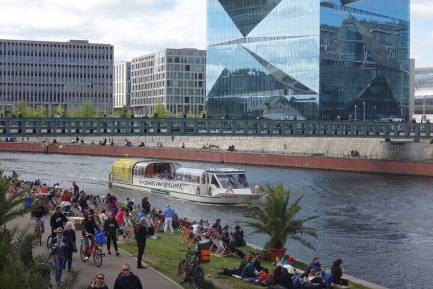 Berlin boat tour on the Spree