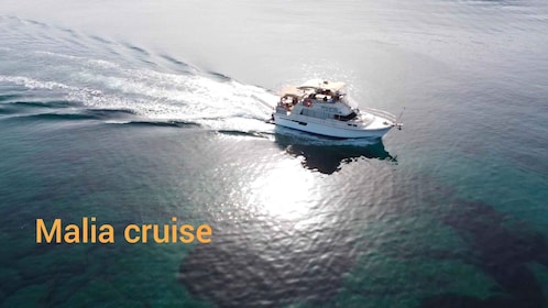 Crete: Snorkeling Boat Trip with Lunch and Transfer
