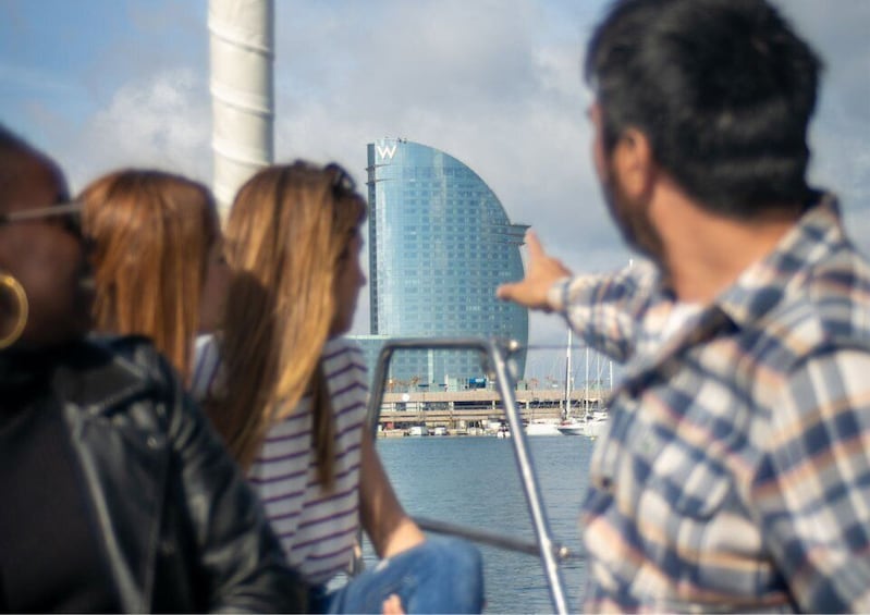 Barcelona Sightseeing Sailing