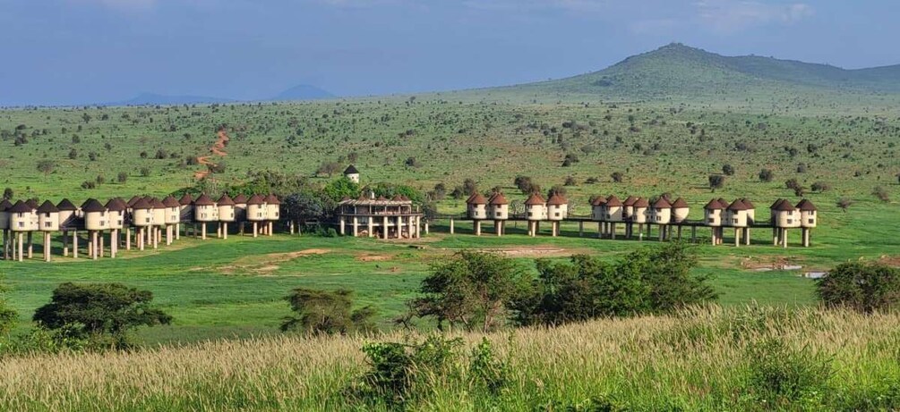 3 Days safari Tsavo East & Taita Hills/ Saltlick lodge