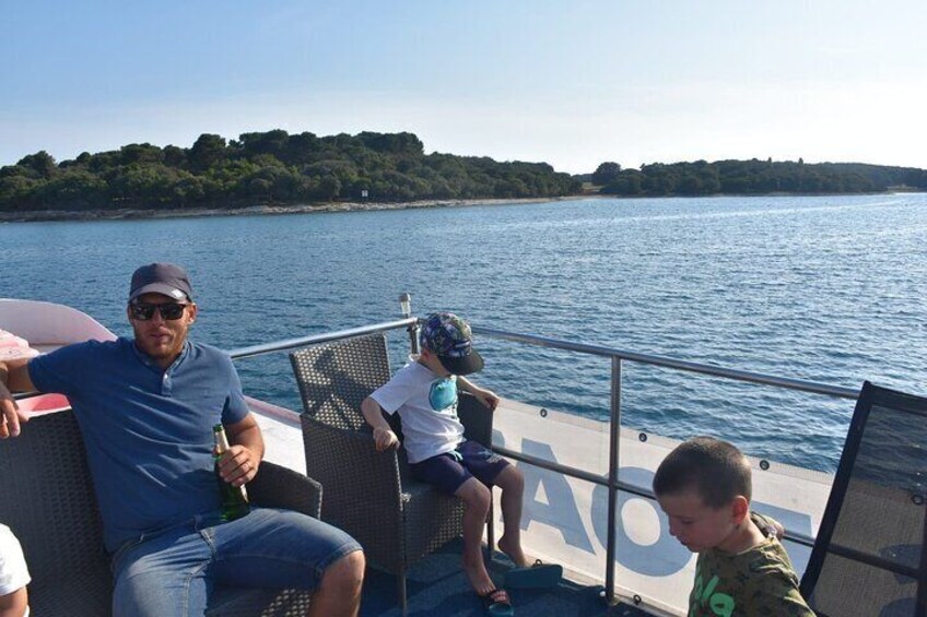 2-Hour Boat Tour in Fazana