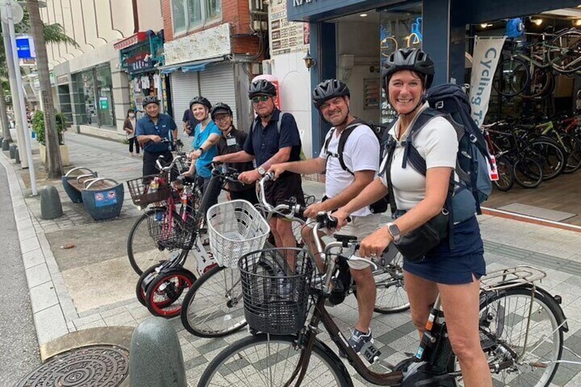  Okinawa Local Experience and Sunset Cycling Tour