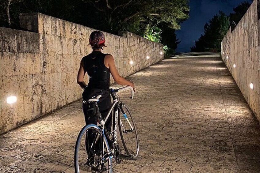 4-Hour Okinawa Local Experience and Sunset Cycling Private Tour