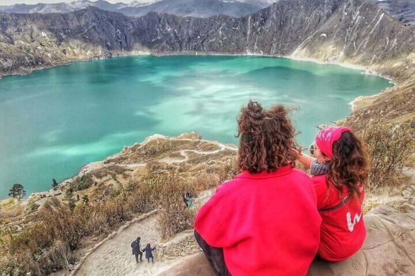 Full day Tour to Quito, Cotopaxi, Quilotoa and Baños