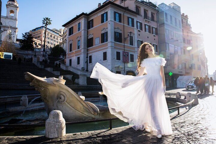 Private 1.5Hrs Early Photoshoot at Trevi Fountain, Spanish Steps