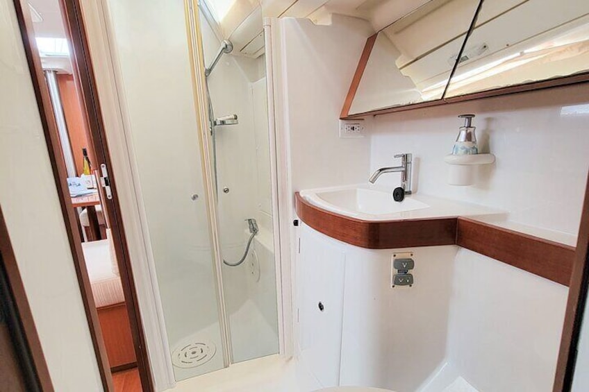 one of two clean bathrooms onboard