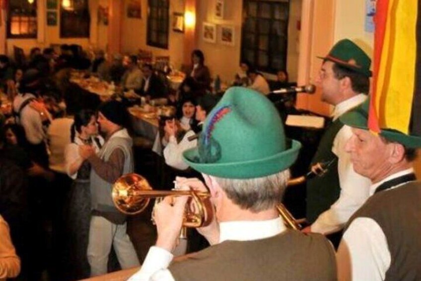German Night in Nova Petrópolis with Dinner and Show