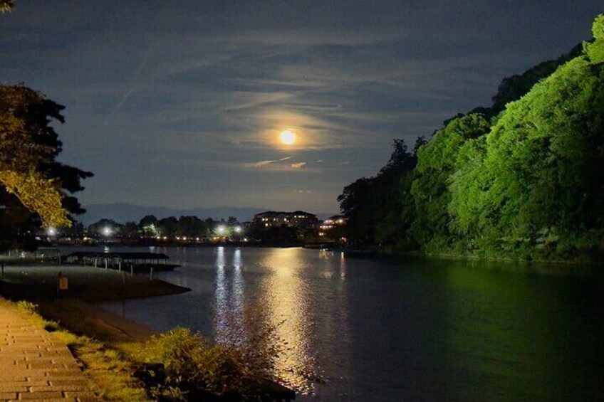 Kyoto Ghost Tour - Ghosts, Mysteries & the Bamboo Forest at Night