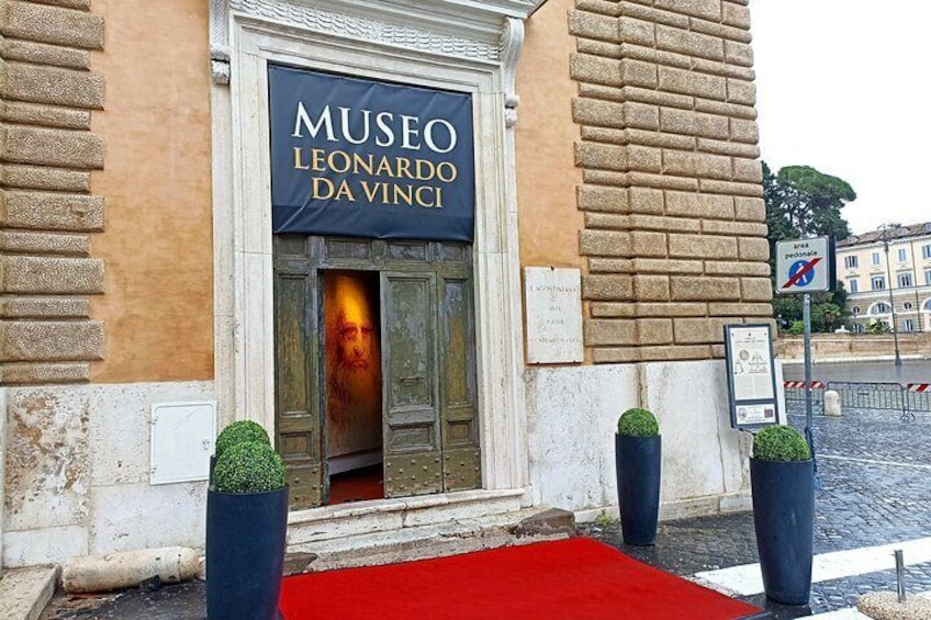 Half-day Private Tour in Leonardo da Vinci Museum