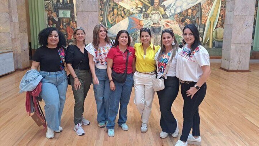 Tour 17 Wall Murals of the Palace of Fine Arts