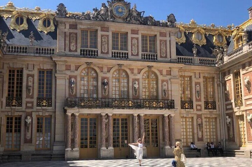 Intimate Versailles Gardens & Palace : Private & Guided Tour