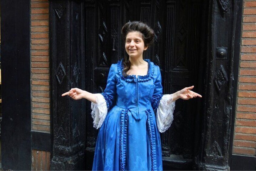 Visit of Albi in the Age of Enlightenment guided by Mme de Lapérouse