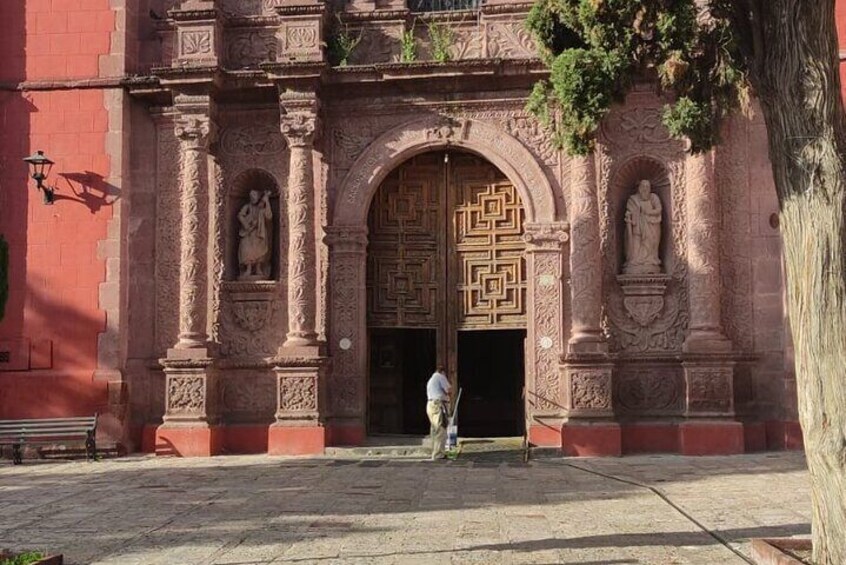 Historical and Cultural Walking Tour of San Miguel de Allende