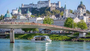 Concerto di Mozart con crociera sul fiume e cena alla fortezza di Salisburg...