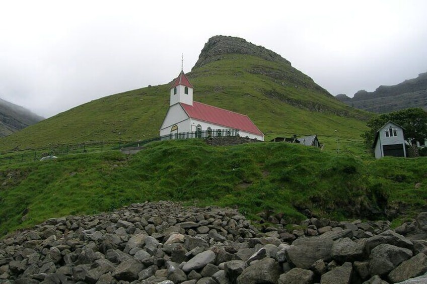 Summer Tour to the Northern Islands and Tjornuvik