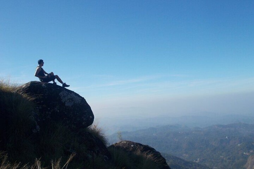 Small-Group Half Day Trekking in Munnar with Breakfast