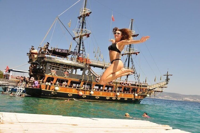 Pirate Boat Tour in Bodrum with Lunch & Transfer