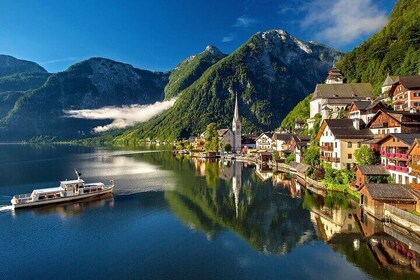 Hallstatt & Salzkammergut Day Trip from Vienna with Guide