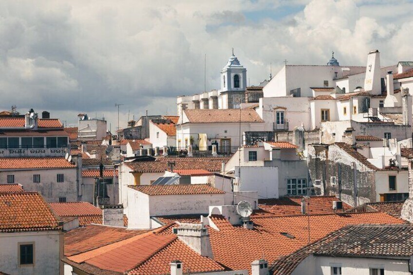 2-Hour Self-Guided Walking Tour Exploration Game in Evora
