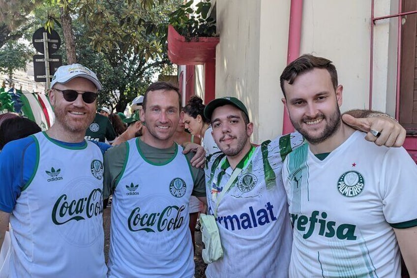 São Paulo: Palmeiras Game Experience with Local