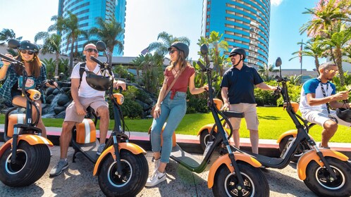 Coronado: GPS-geführte Scooter-Tour & Hin- und Rückfahrt mit der Fähre