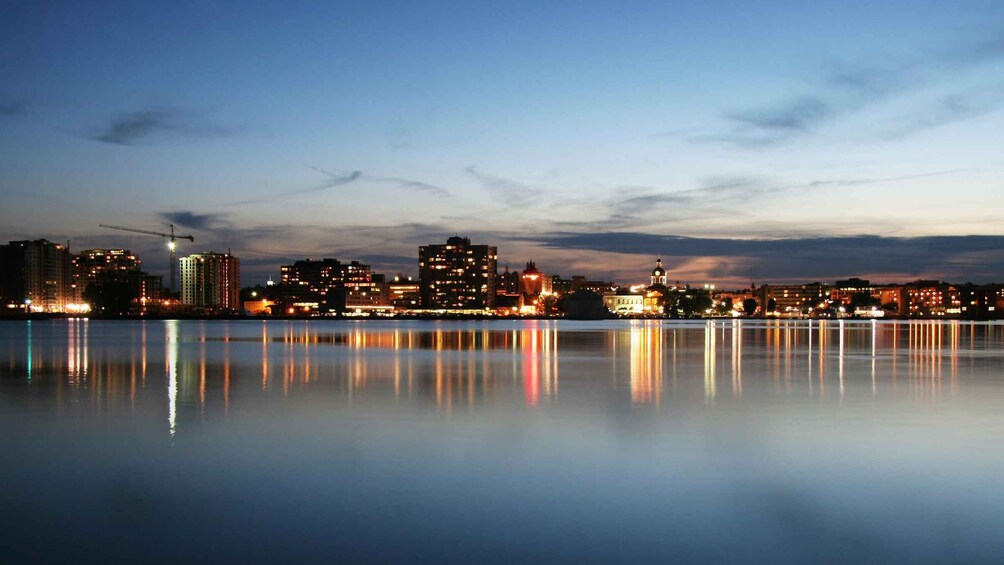 Picture 6 for Activity Kingston: Sunset Dinner Harbour Cruise