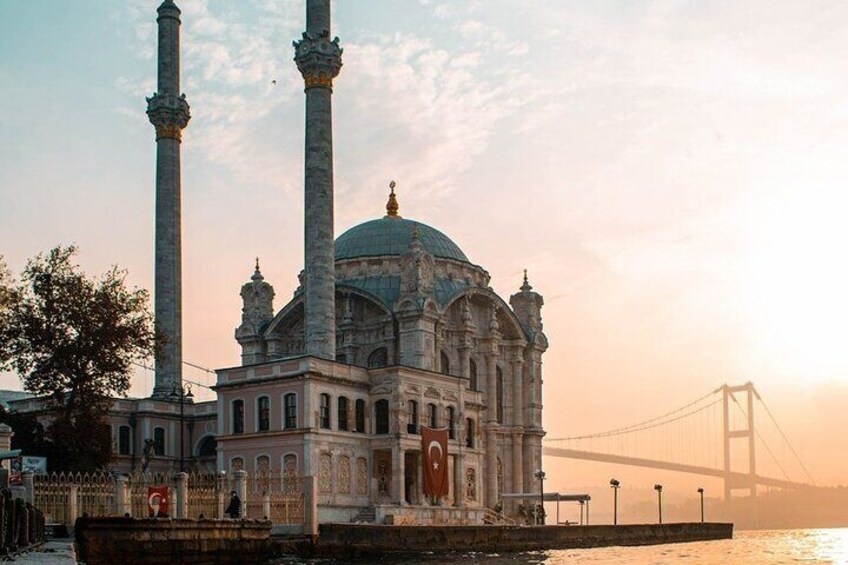 Bosphorus Full-Day Private Yacht Tour