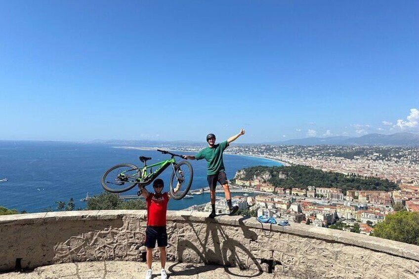 A beautiful escape on an electric bike 