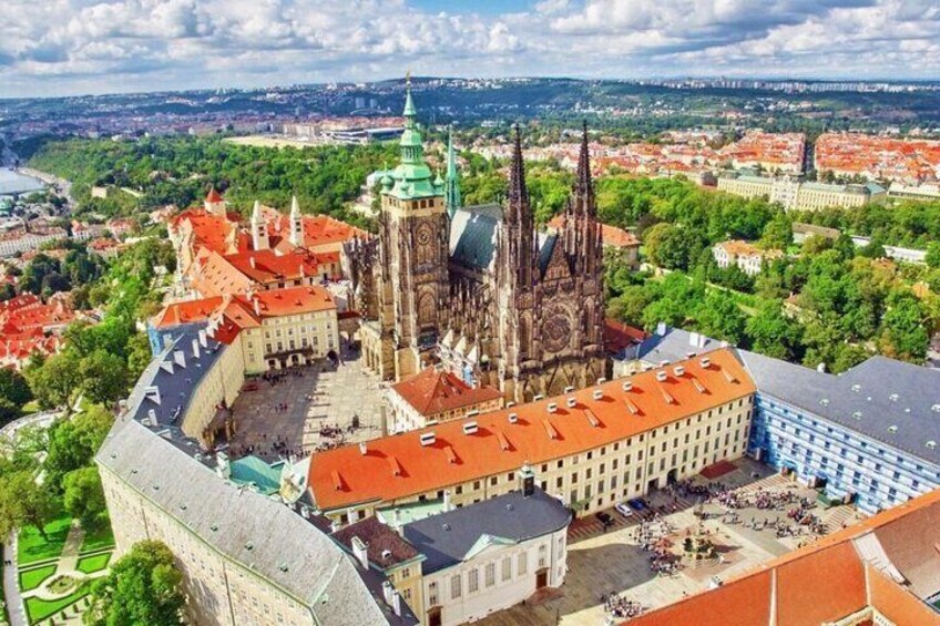 Private Tour Vienna To Budapest & Prague: 3 countries in 3 days