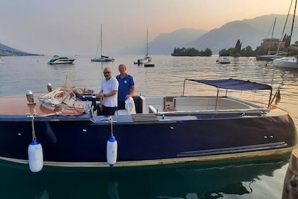 Lake Garda Tour aboard a Venetian Taxiboat
