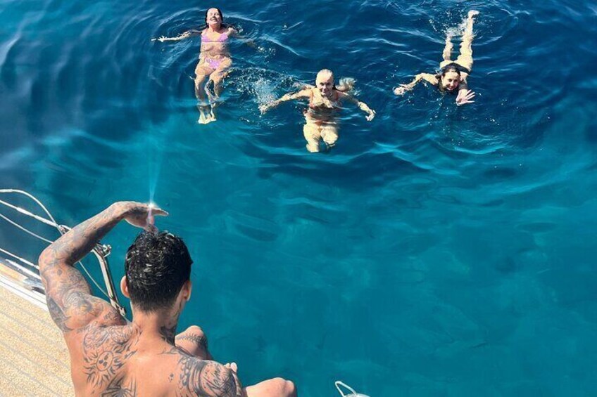 Full Day, Half Day, or Sunset Sailing Cruise with Tapas & Drinks