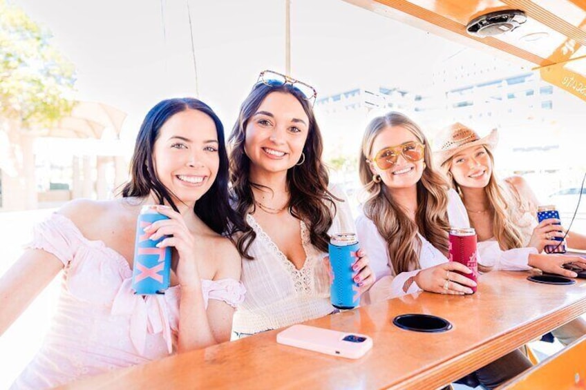 Public Pedal Pub Tour in Austin