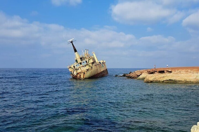 Shipwreck Akamas