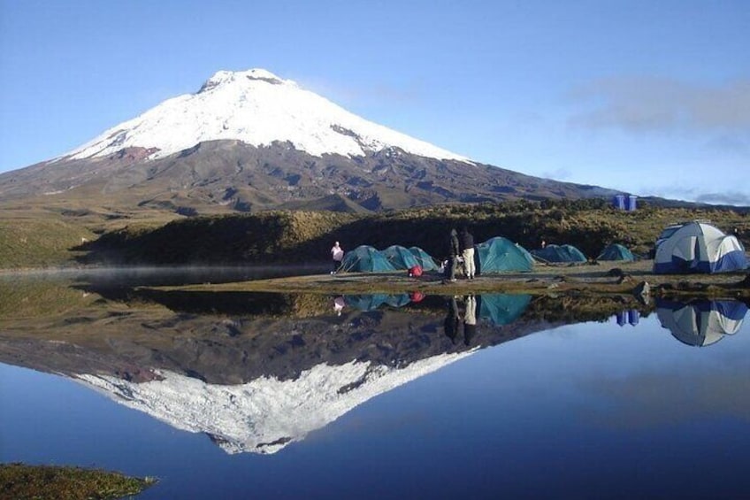 Full Day Private Tour knowing Cotopaxi and Quilotoa