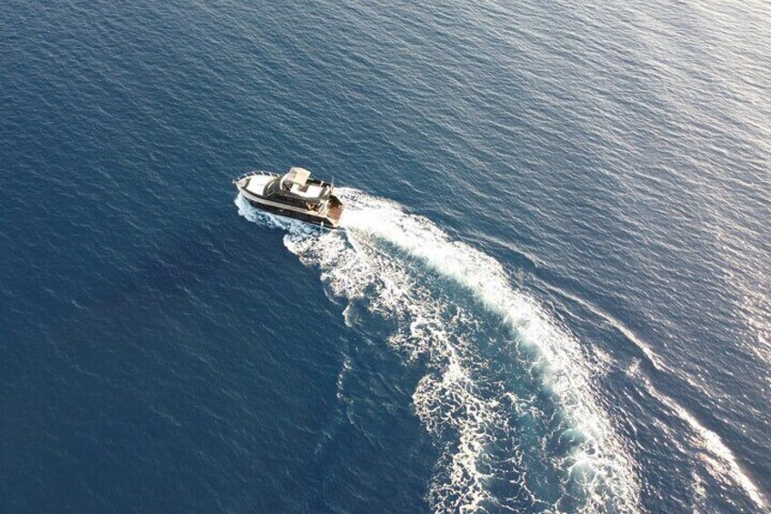 Bodrum Private Motor-Yacht Tour With Lunch For 6 Hours