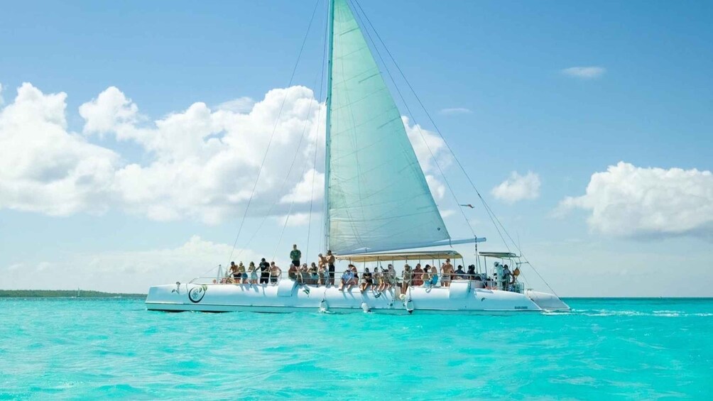 Picture 1 for Activity Santo Domingo: Catamaran Boat to Saona Island with Lunch