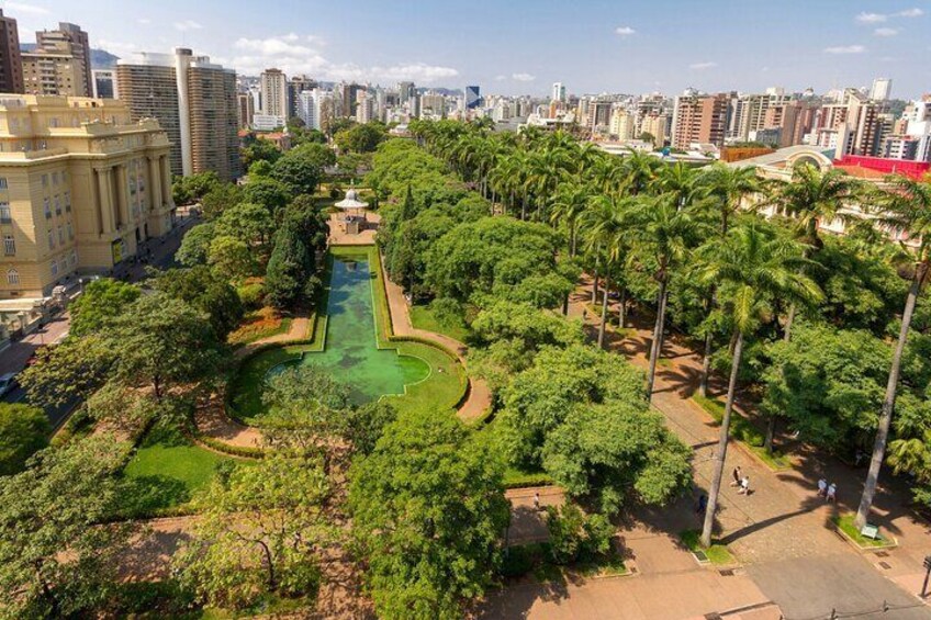 Private Custom Walking Tour with a Local Guide in Belo Horizonte