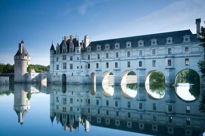 Loire Valley Castles Private Tour From Paris/skip-the-line ticket