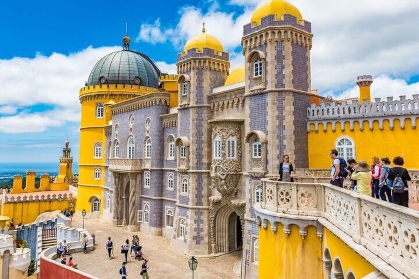 Sintra, Pena Palace, Cabo da Roca Coast & Cascais Full Day Tour