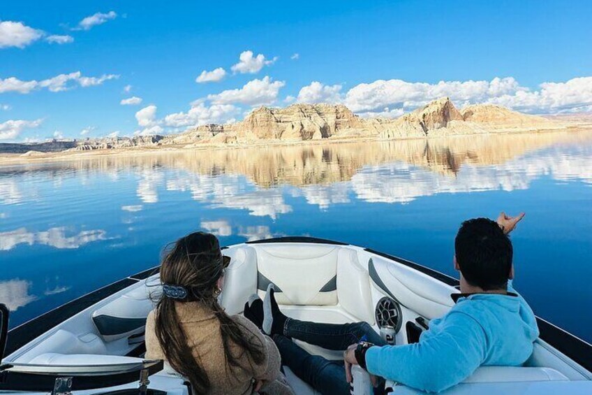 2-Hour Antelope Canyon Photo Boating Excursion