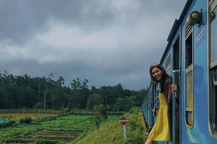 Ella to Kandy train journey