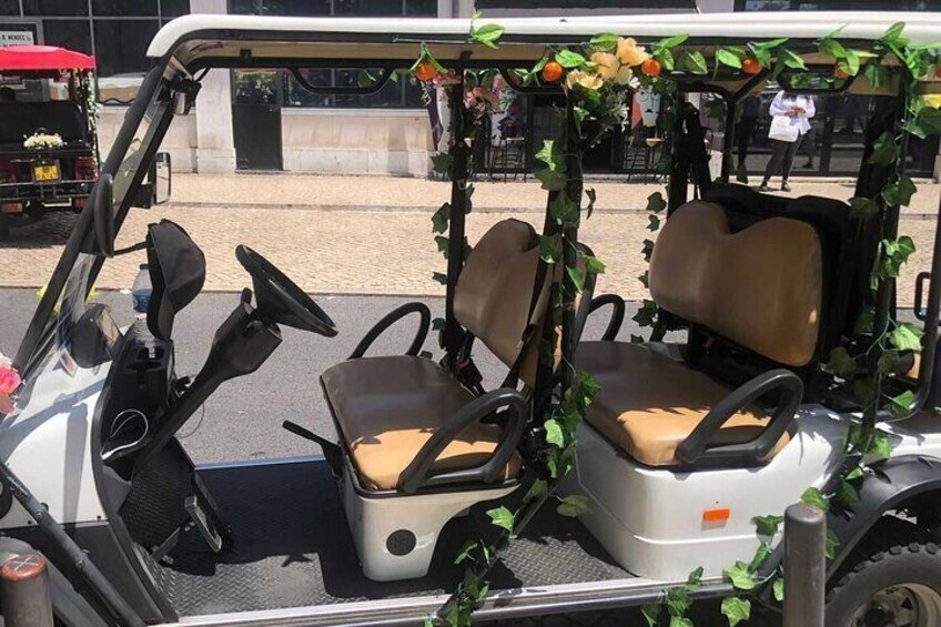 Private 4-Hour Lisbon City Highlights Tour by Electric Tuktuk