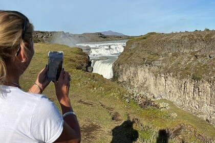 Full Day Private Guided Tour in Golden Circle of Iceland