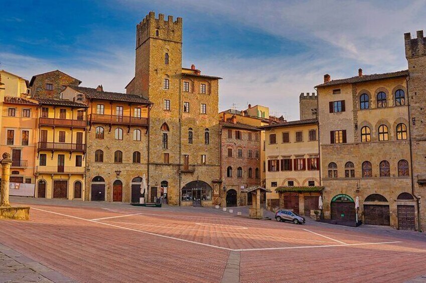 2 Hours Arezzo Group Walking Tour