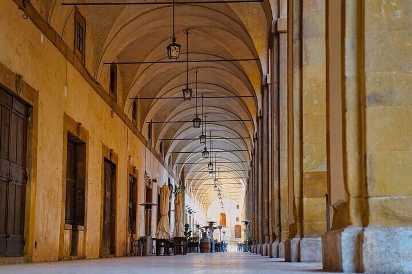 2 Hours Arezzo Group Walking Tour