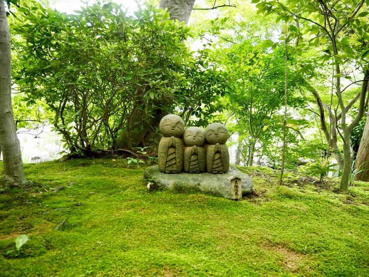 From Tokyo - Kamakura & Enoshima - One Day Bus Tour