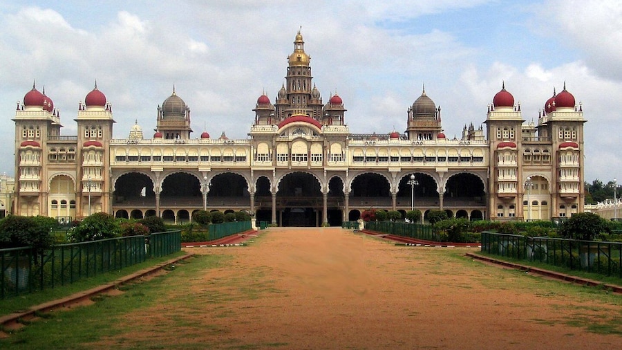 Mysore: Private Full-Day Sightseeing Tour of the City